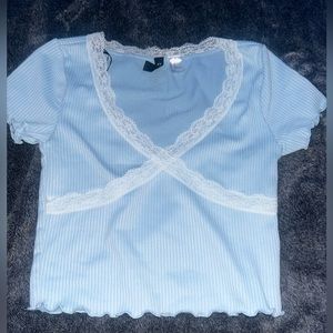 h&m blue crop top